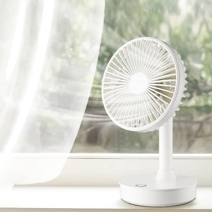 Household Outdoor Rechargeable Plastic Portable Desk Fan Multi-Function Automatically Oscillating Table Fan